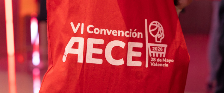 AECE celebra con éxito y récord de asistencia su VI Convención anual en Valencia