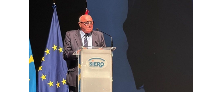 José Manuel García Suárez recibe la Medalla de oro de Siero
